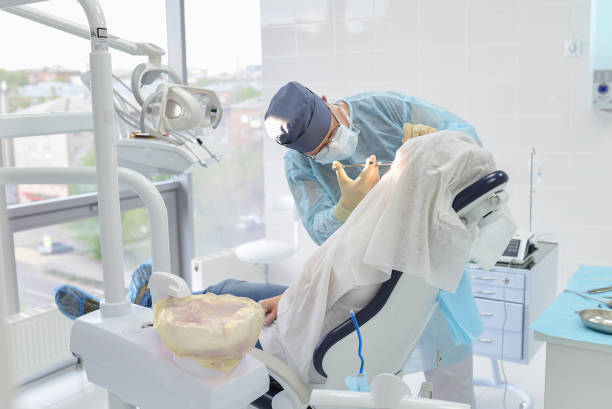 Best Holiday Emergency Dentist in Colchester, IL